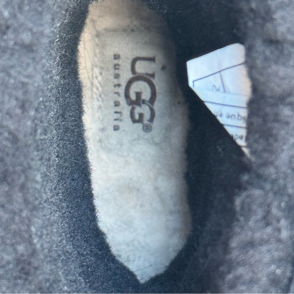 UGG Australia Women's Michaela Black Nubuck Boot Waterproof Winter Lined Size: 5 - Picture 7 of 11
